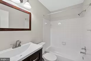 20202 Waterside Dr, Germantown, MD 20874 - Photo 19