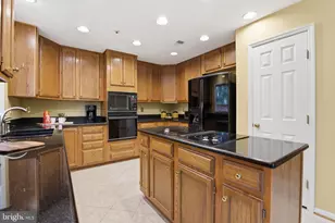12634 Granite Ridge Dr, North Potomac, MD 20878 - Photo 5