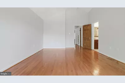18925 Lindenhouse Road, Gaithersburg, MD 20879 - Photo 17