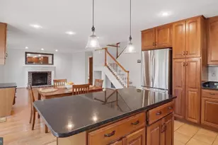 18925 Lindenhouse Rd, Gaithersburg, MD 20879 - Photo 17