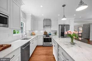5608 Newington Rd, Bethesda, MD 20816 - Photo 9