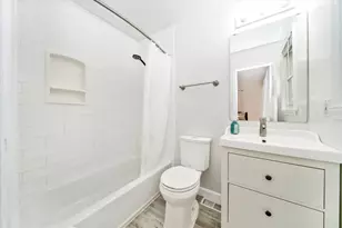 15204 Aylesbury St, Silver Spring, MD 20905 - Photo 11