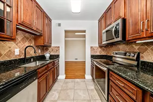 15204 Aylesbury St, Silver Spring, MD 20905 - Photo 7