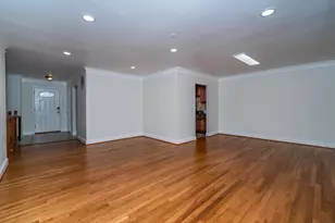 15204 Aylesbury St, Silver Spring, MD 20905 - Photo 7