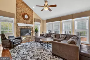 401 Hilton Head Ct, Ashton, MD 20861 - Photo 31