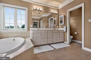 401 Hilton Head Ct, Ashton, MD 20861 - Photo 39
