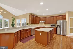 401 Hilton Head Ct, Ashton, MD 20861 - Photo 21
