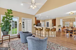 401 Hilton Head Ct, Ashton, MD 20861 - Photo 23