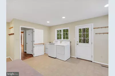 9204 Falls Bridge Lane, Rockville, MD 20854 - Photo 39