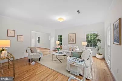 7016 Fawn Trail Court, Bethesda, MD 20817 - Photo 5
