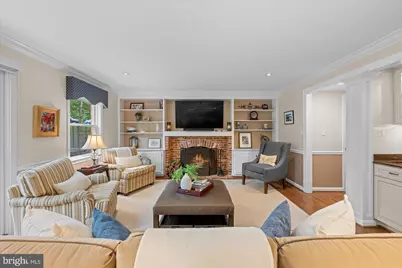 8308 River Falls Drive, Potomac, MD 20854 - Photo 9