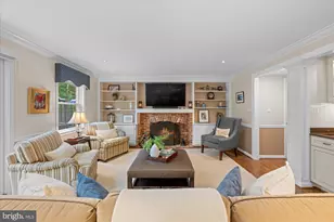 8308 River Falls Dr, Potomac, MD 20854 - Photo 9
