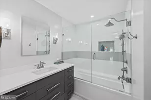 8308 River Falls Dr, Potomac, MD 20854 - Photo 27