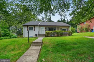 9211 E Parkhill Dr, Bethesda, MD 20814 - Photo 1