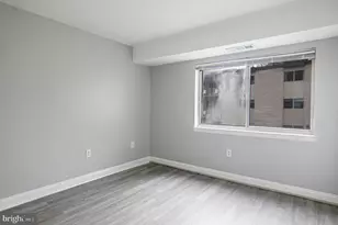 12211 Braxfield Ct, Rockville, MD 20852 - Photo 9