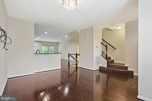 11675 Emerald Green Dr, Clarksburg, MD 20871 - Photo 7