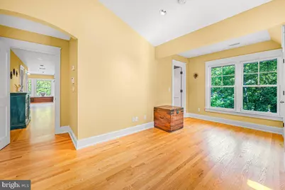 6614 81st Street, Cabin John, MD 20818 - Photo 37