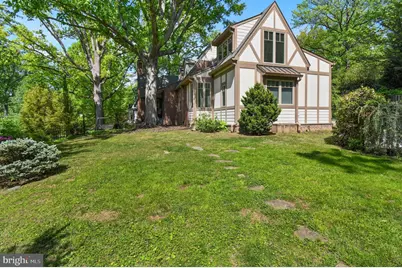 7605 Maple Avenue, Chevy Chase, MD 20815 - Photo 3