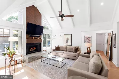 7605 Maple Avenue, Chevy Chase, MD 20815 - Photo 5