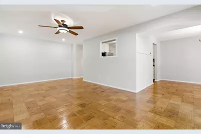5817 Edson Lane #101, Rockville, MD 20852 - Photo 3