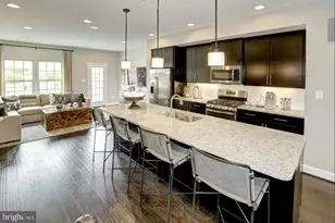 22101 Broadway Ave, Clarksburg, MD 20871 - Photo 3