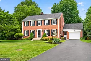 17604 Stoneridge Ct, North Potomac, MD 20878 - Photo 3