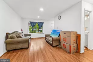 19634 White Saddle Dr, Germantown, MD 20874 - Photo 7