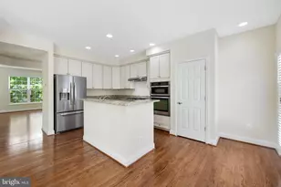 8341 Broderick Cir, Gaithersburg, MD 20877 - Photo 11