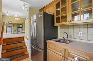 5401 Amberwood Ln, Rockville, MD 20853 - Photo 31