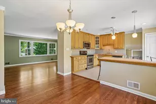 5401 Amberwood Ln, Rockville, MD 20853 - Photo 23