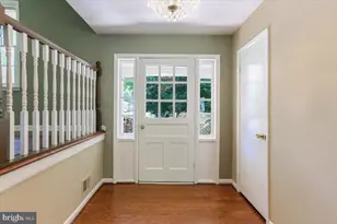 5401 Amberwood Ln, Rockville, MD 20853 - Photo 11