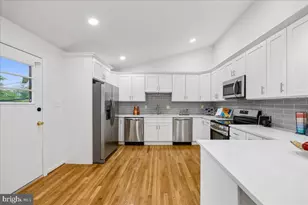 1105 Lamberton Dr, Silver Spring, MD 20902 - Photo 17