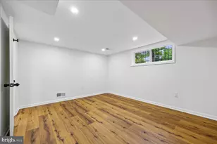 1105 Lamberton Dr, Silver Spring, MD 20902 - Photo 47