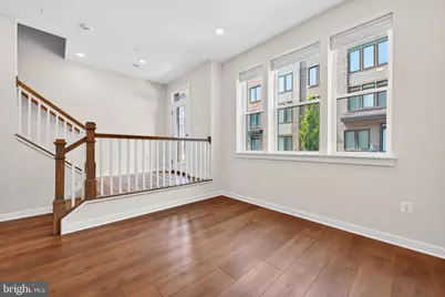 8279 Front Loop, Rockville, MD 20855 - Photo 5