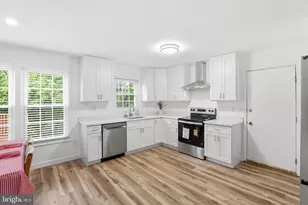 12160 Hidden Brook Terrace, Gaithersburg, MD 20878 - Photo 21