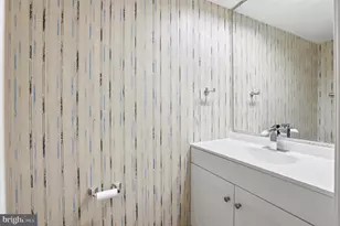 12160 Hidden Brook Terrace, Gaithersburg, MD 20878 - Photo 13