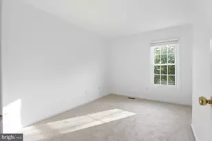 12160 Hidden Brook Terrace, Gaithersburg, MD 20878 - Photo 31