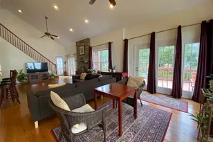 10614 Maplecrest Ln, Potomac, MD 20854 - Photo 15