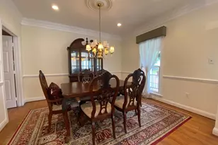 10614 Maplecrest Ln, Potomac, MD 20854 - Photo 7
