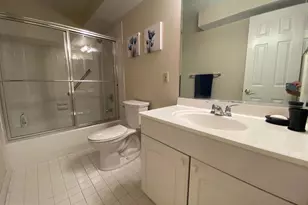 10614 Maplecrest Ln, Potomac, MD 20854 - Photo 39