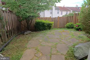 123 Lazy Hollow Dr, Gaithersburg, MD 20878 - Photo 21