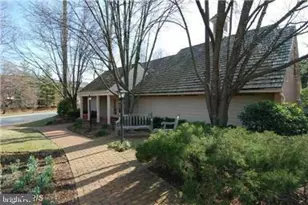 5726 Brewer House Cir, Rockville, MD 20852 - Photo 21