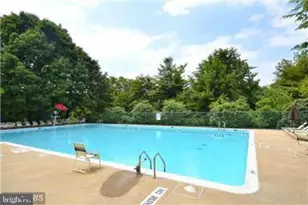 5726 Brewer House Cir, Rockville, MD 20852 - Photo 17