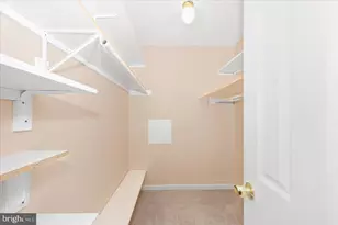 20409 Remsbury Pl, Gaithersburg, MD 20886 - Photo 23