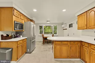 8323 Haddon Dr, Takoma Park, MD 20912 - Photo 19