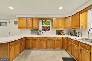8323 Haddon Dr, Takoma Park, MD 20912 - Photo 21