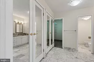 11801 Rockville Pike, Rockville, MD 20852 - Photo 25