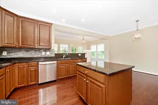 3827 Cullingworth Rd, Burtonsville, MD 20866 - Photo 17