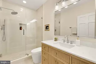 5501 Montgomery St, Chevy Chase, MD 20815 - Photo 27