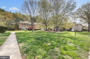 15721 Ambiance Dr, North Potomac, MD 20878 - Photo 3
